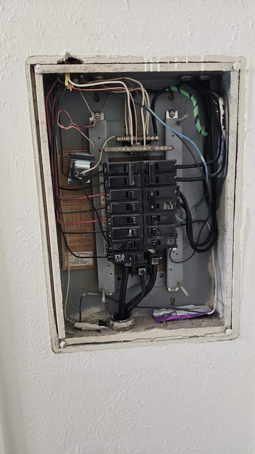 Residential Electrical Electrical Installation Dedicated 20-Amp Circuit & GFCI Installation – Fort Myers, FL