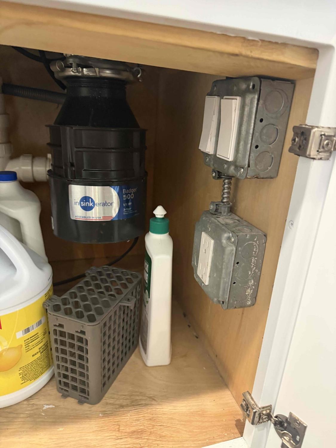 faulty breaker breaker repair Naples FL broken light switch electrical repair Naples Electrical Breaker and Switch Repair – Naples, FL