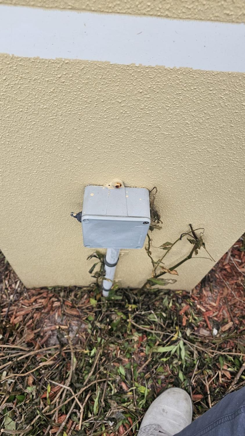 Coharbor Electric commercial lighting repair exterior sign repair Commercial Sign Lighting Repair – Bonita Springs, FL